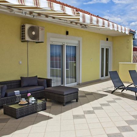 Apartment Noel Kaštela Εξωτερικό φωτογραφία