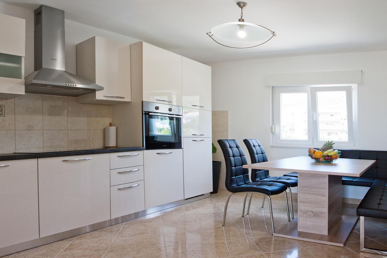 Apartment Noel Kaštela Εξωτερικό φωτογραφία