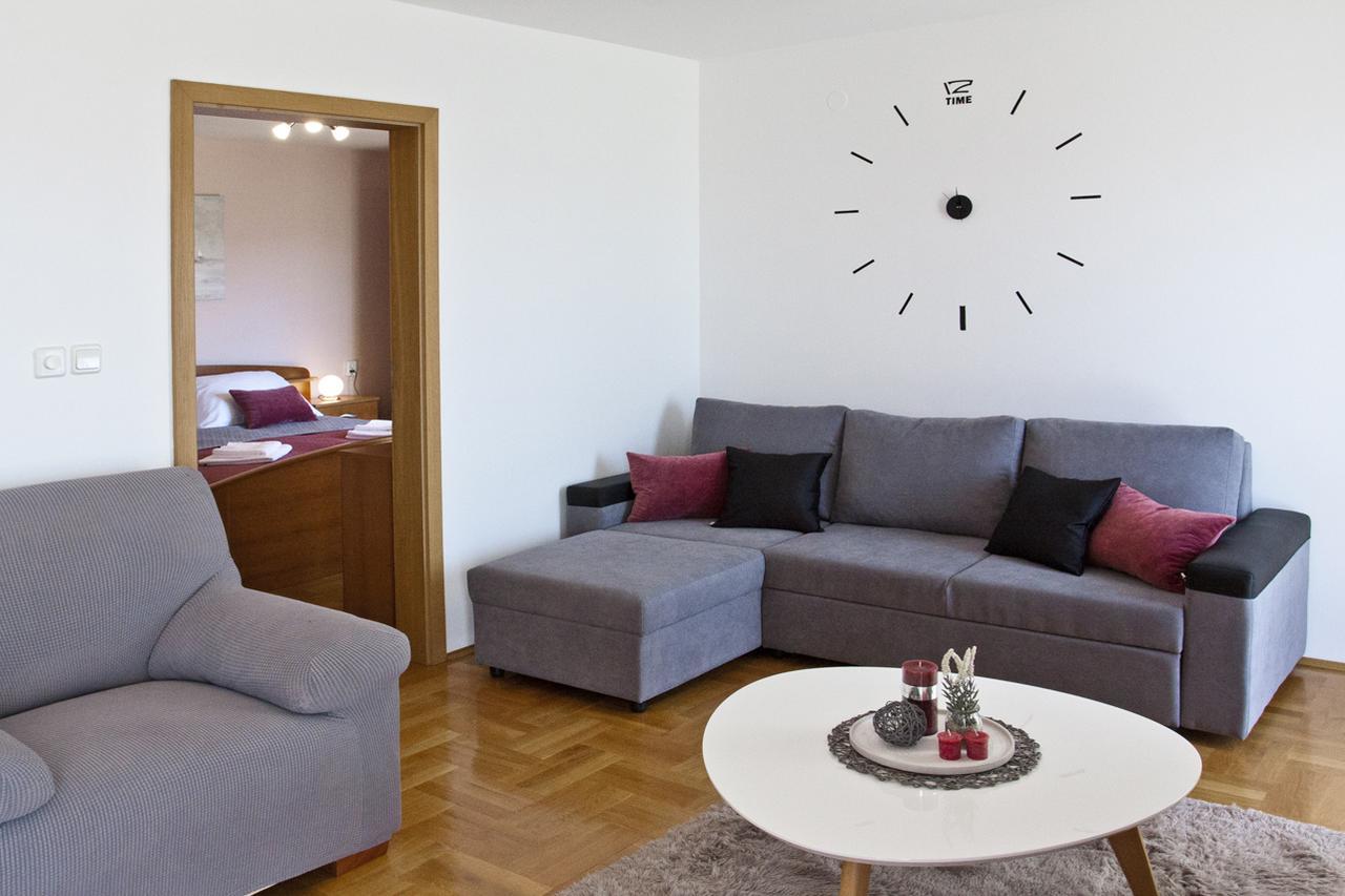 Apartment Noel Kaštela Εξωτερικό φωτογραφία