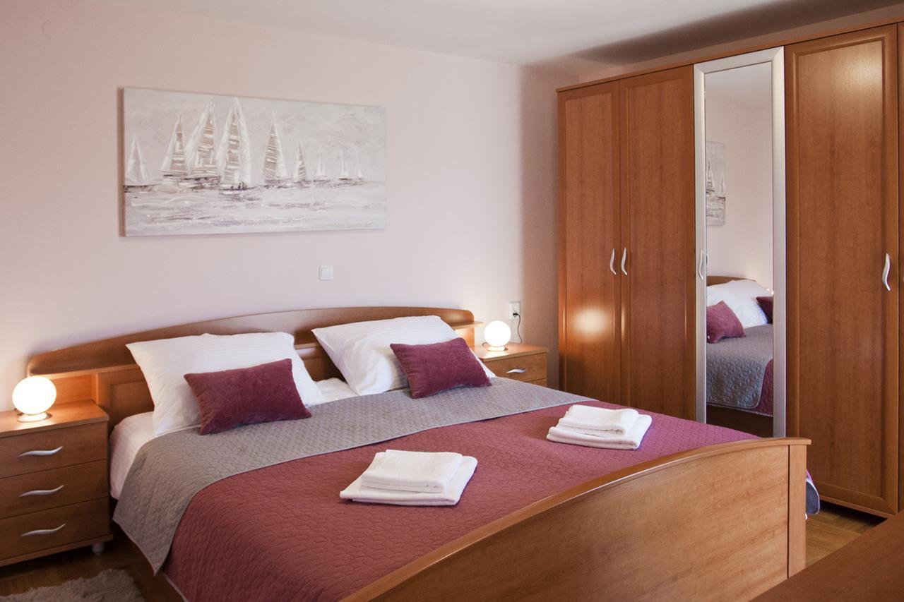 Apartment Noel Kaštela Εξωτερικό φωτογραφία