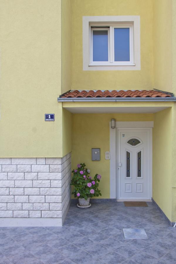 Apartment Noel Kaštela Εξωτερικό φωτογραφία